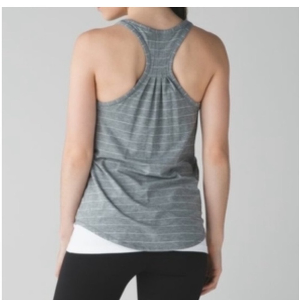 Lululemon Yogi Everyday Racerback Tank Top Size 4/small